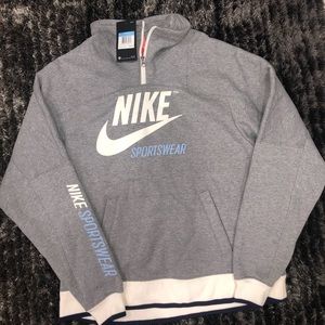 Women’s Nike sportswear sweater